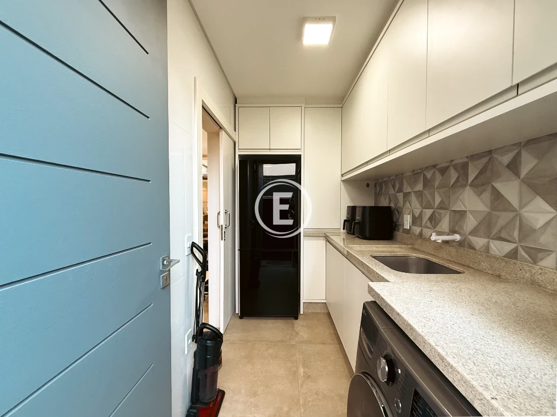 Casa em Pedra Branca, Palhoça. 4 quartos, 258m². Imagem 6 de 21