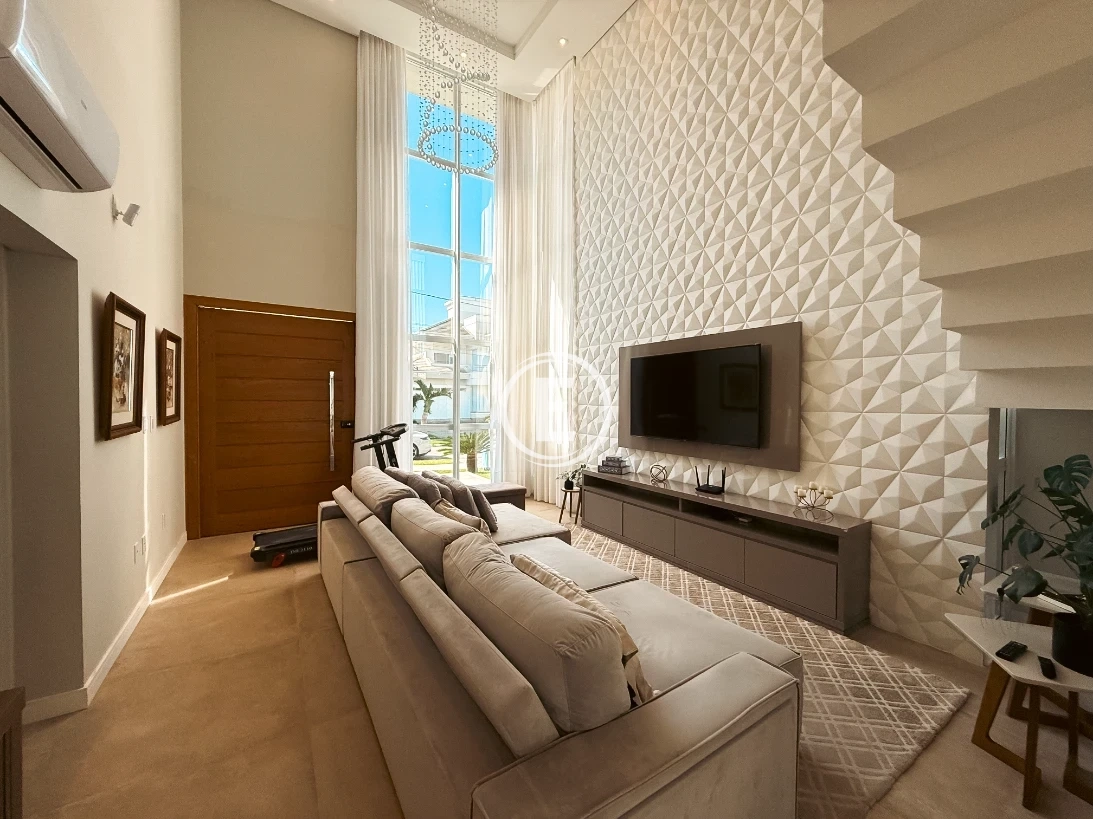 Casa em Pedra Branca, Palhoça. 4 quartos, 258m². Imagem 3 de 21