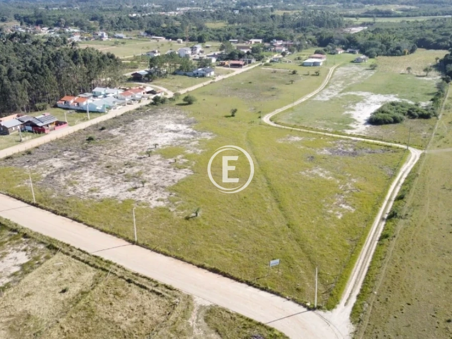 Terreno em Alto Arroio, Imbituba. 0 quartos, 0m². Imagem 1 de 8