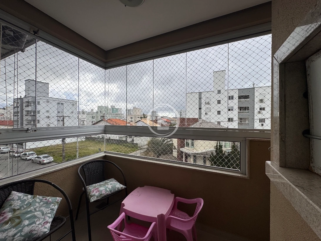 Apartamento em Pagani, Palhoça. 2 quartos, 67m². Imagem 2 de 12