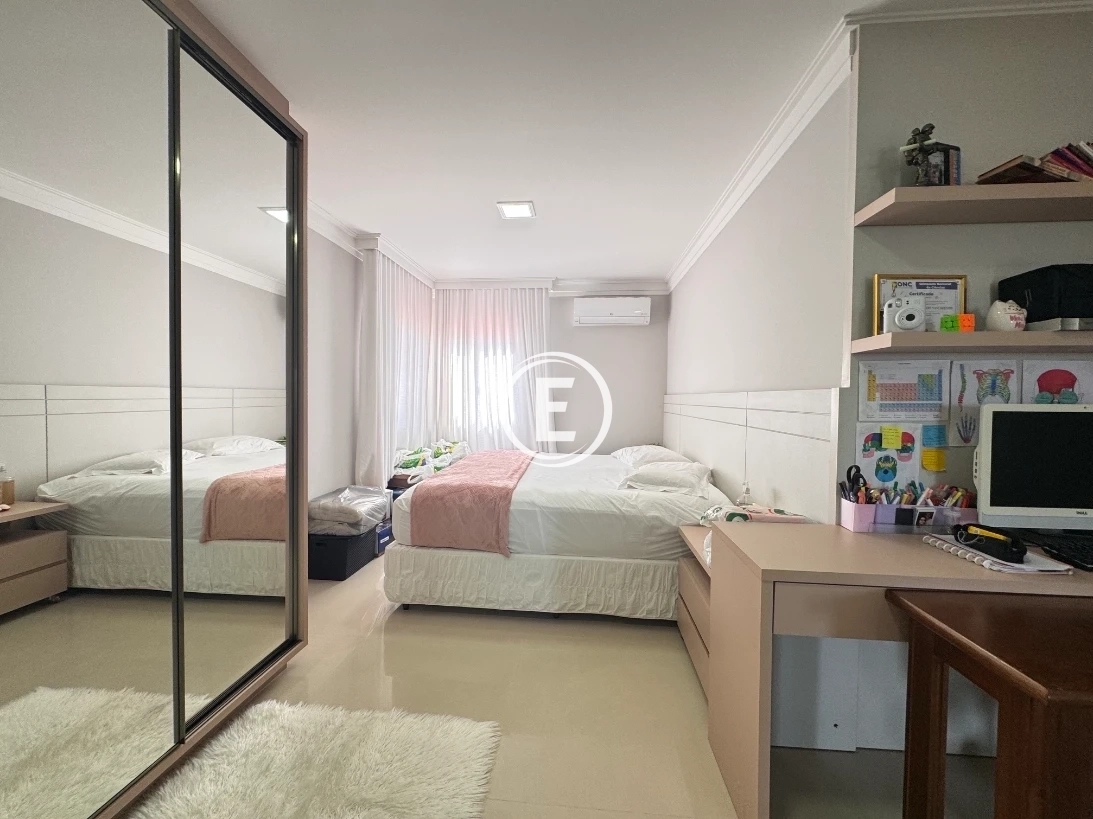 Casa em Pedra Branca, Palhoça. 4 quartos, 330m². Imagem 13 de 22