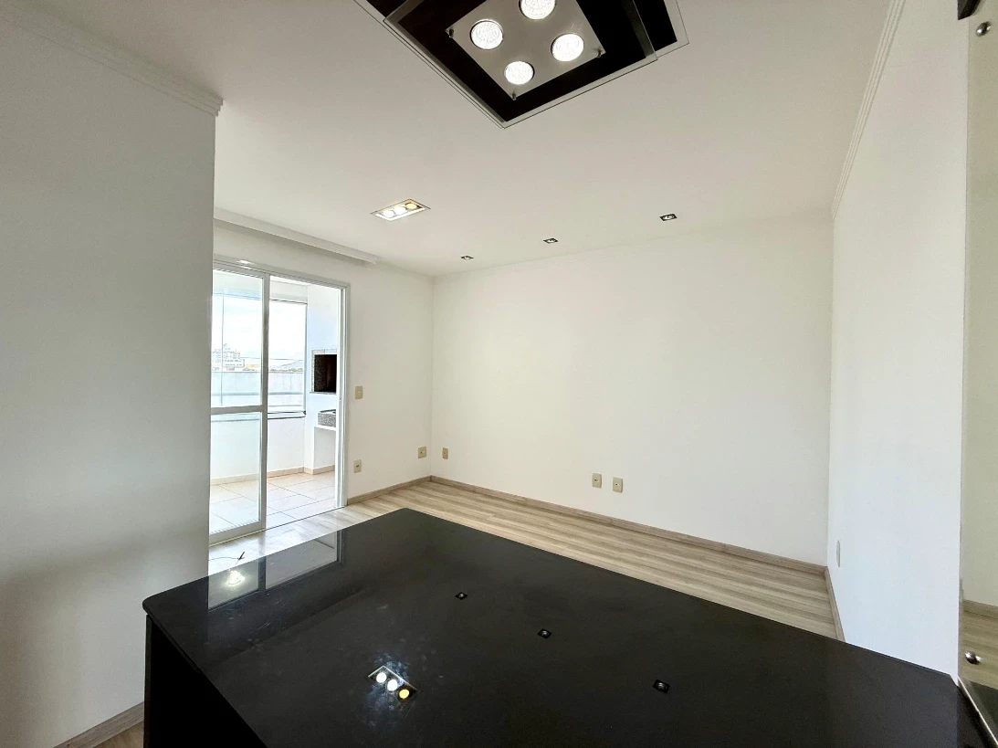 Apartamento em Roçado, São José. 2 quartos, 67m². Imagem 10 de 16