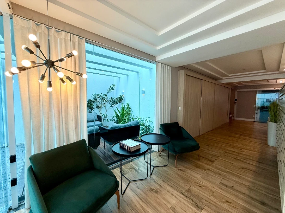 Apartamento em Roçado, São José. 2 quartos, 67m². Imagem 3 de 16