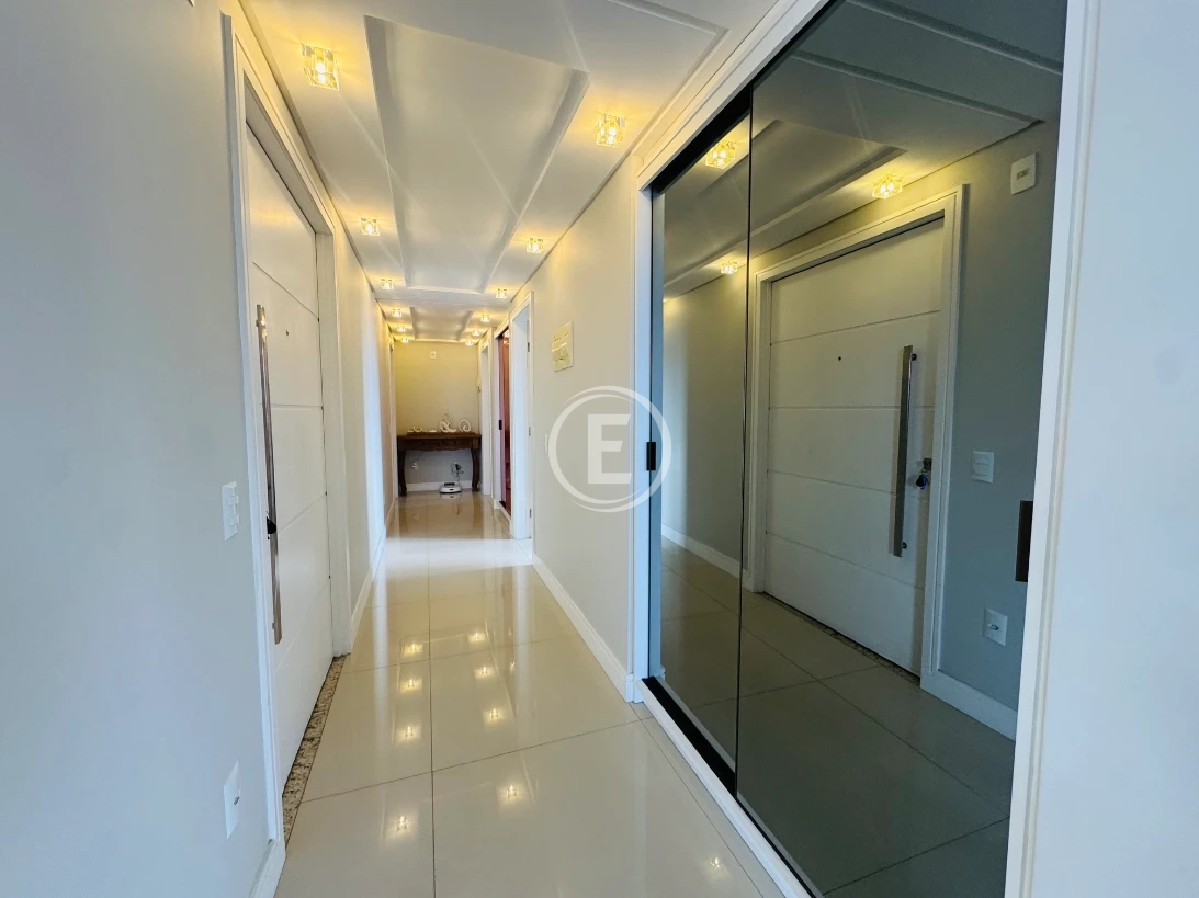 Apartamento em centro, palhoca. 3 quartos, 190m². Imagem 10 de 14