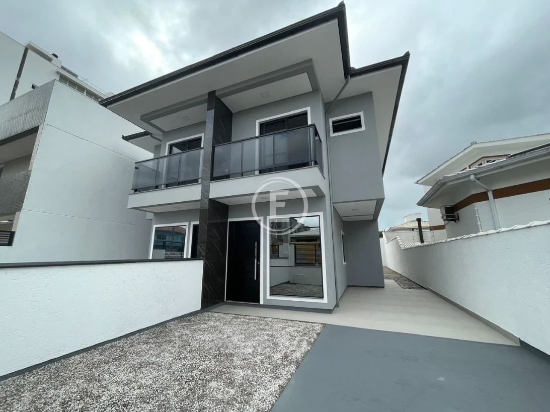 Sobrado Geminado em Pagani, Palhoça. 3 quartos, 100m². Imagem 1 de 13