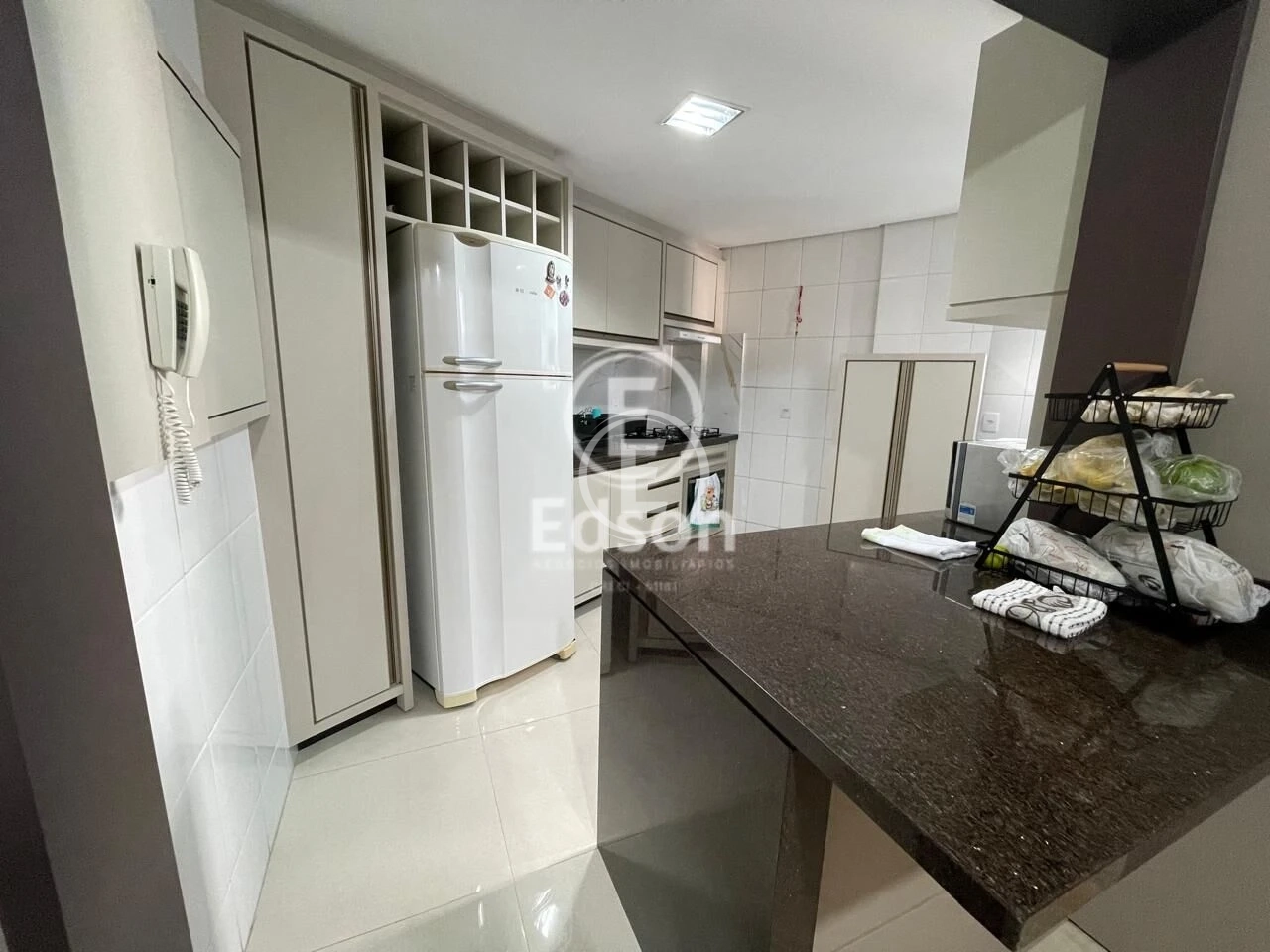 Apartamento em Pagani, Palhoça. 2 quartos, 65m². Imagem 3 de 13