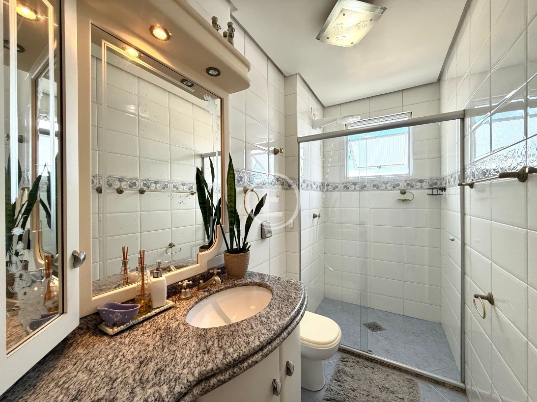 Apartamento em Canto, Florianópolis. 3 quartos, 114m². Imagem 11 de 15