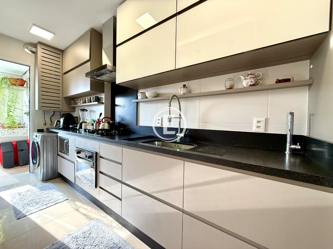 Apartamento em Barreiros, São José. 2 quartos, 71m². Imagem 5 de 24