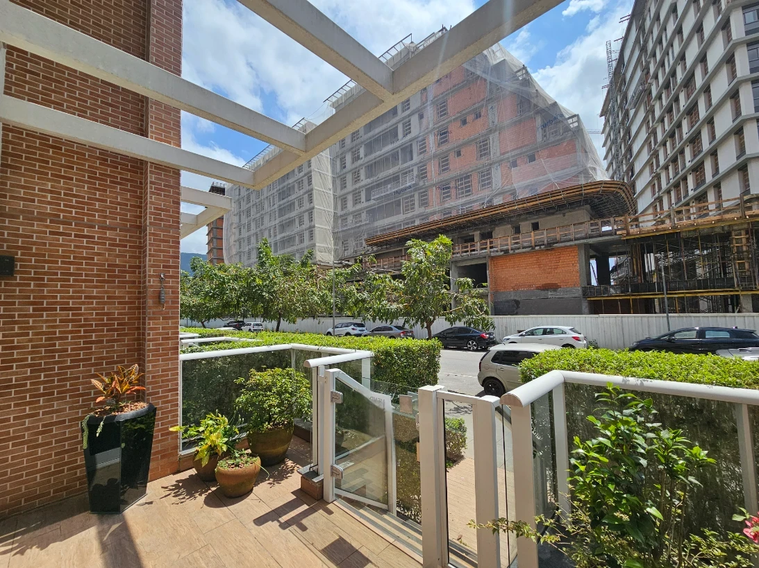 Apartamento em Pedra Branca, Palhoça. 3 quartos, 170m². Imagem 1 de 33