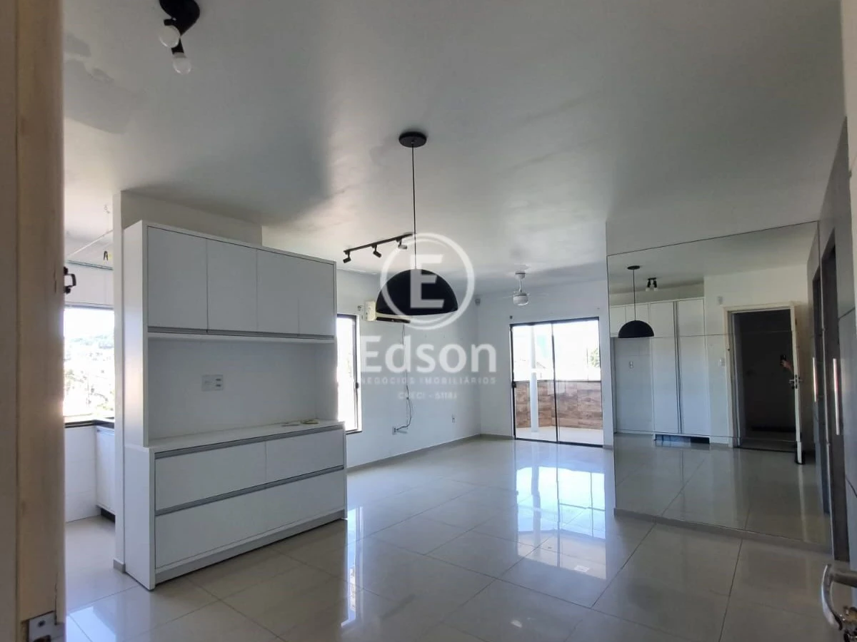 Apartamento em Praia de Fora, Palhoça. 3 quartos, 102m². Imagem 4 de 15