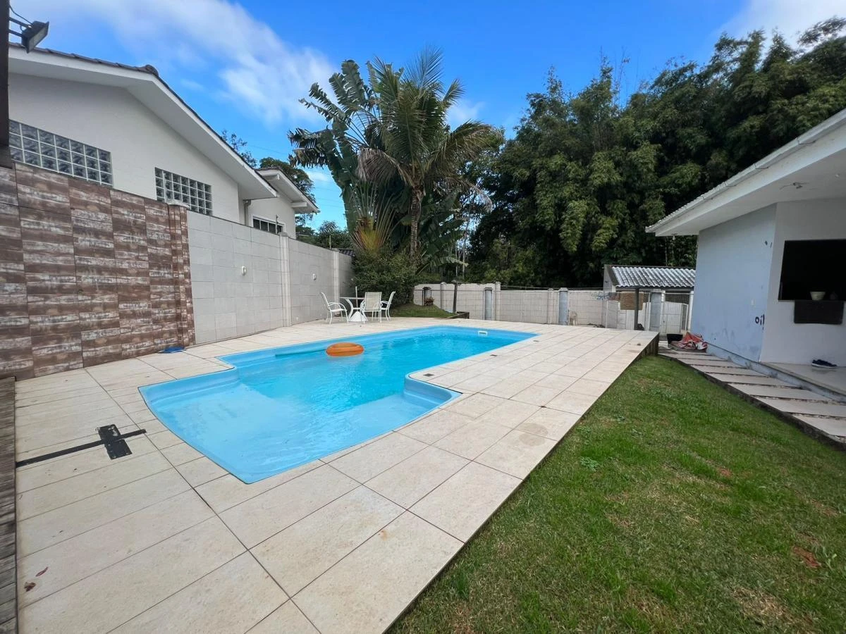 Casa em Pedra Branca, Palhoça. 4 quartos, 317m². Imagem 4 de 17