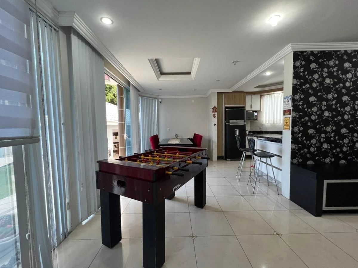 Casa em Pedra Branca, Palhoça. 4 quartos, 317m². Imagem 16 de 17