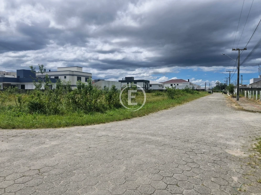 Terreno em Guarda do Cubatão, Palhoça. 0 quartos, 0m². Imagem 1 de 3