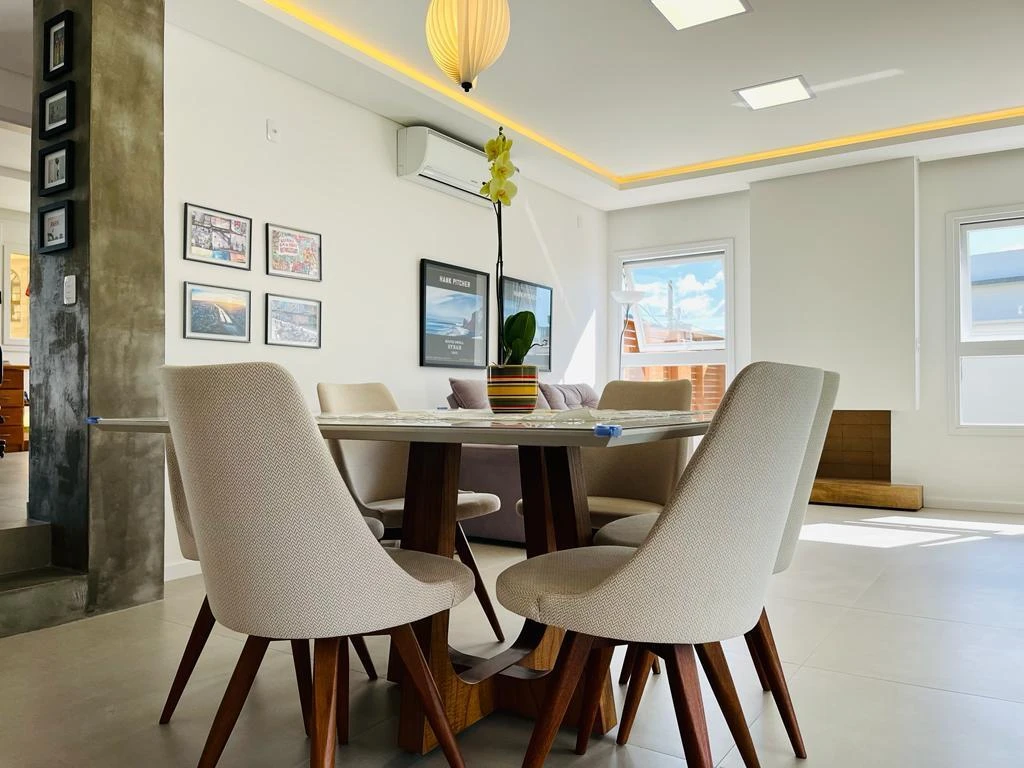 Casa em Pedra Branca, Palhoça. 4 quartos, 275m². Imagem 3 de 21