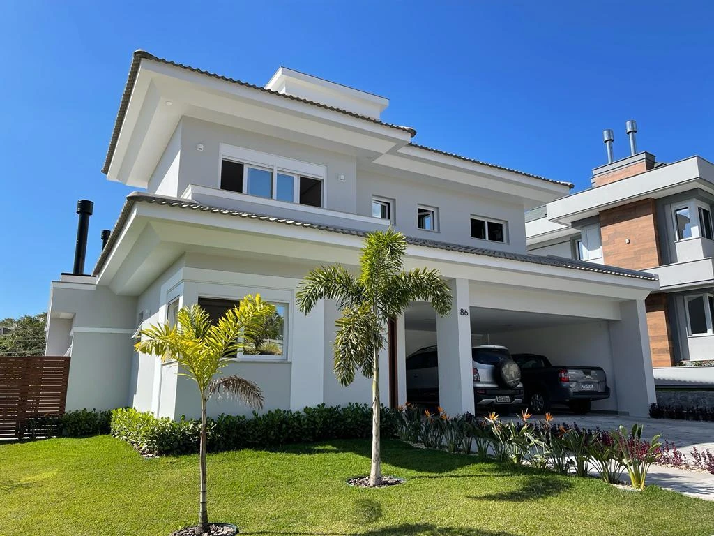 Casa em Pedra Branca, Palhoça. 4 quartos, 275m². Imagem 1 de 21