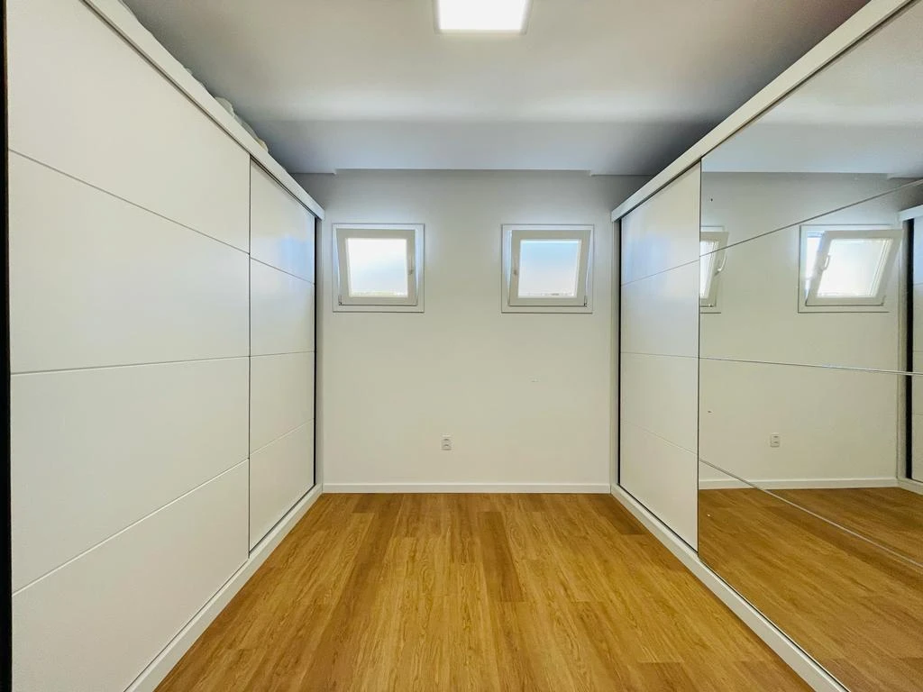 Casa em Pedra Branca, Palhoça. 4 quartos, 275m². Imagem 12 de 21