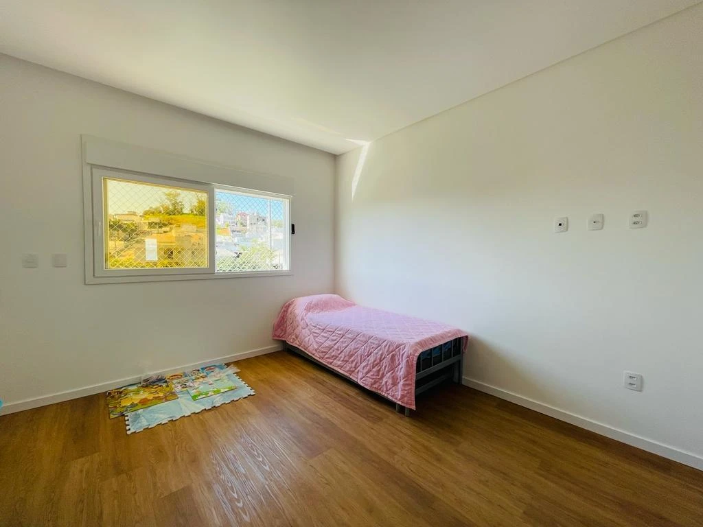 Casa em Pedra Branca, Palhoça. 4 quartos, 275m². Imagem 16 de 21