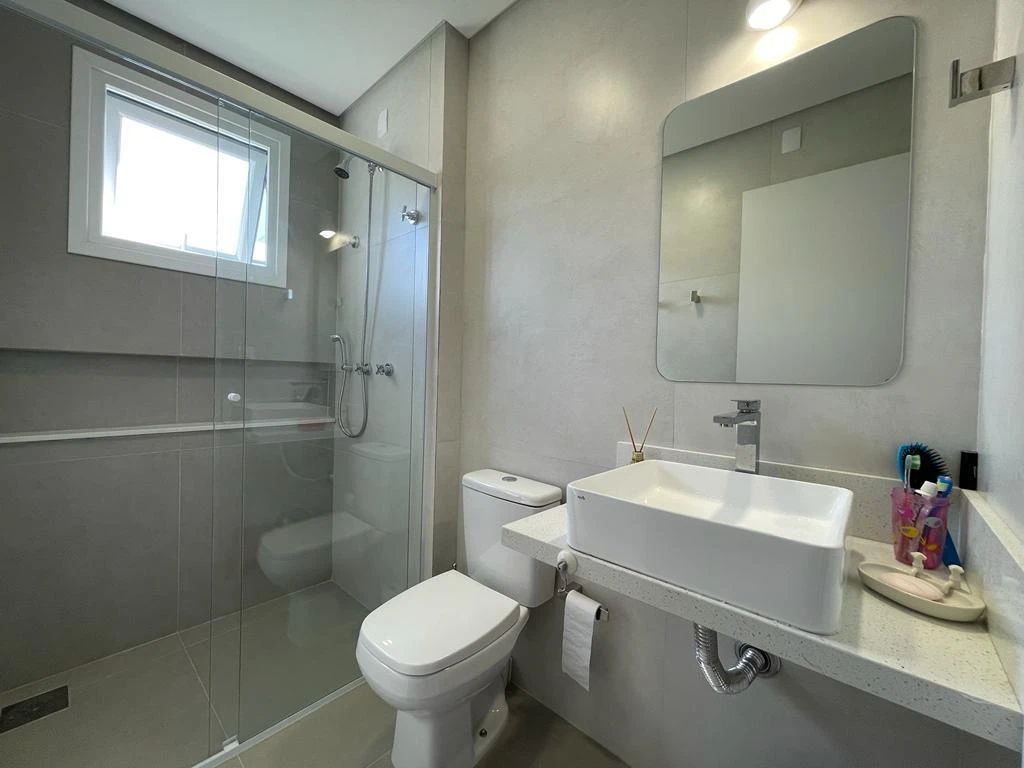 Casa em Pedra Branca, Palhoça. 4 quartos, 275m². Imagem 15 de 21