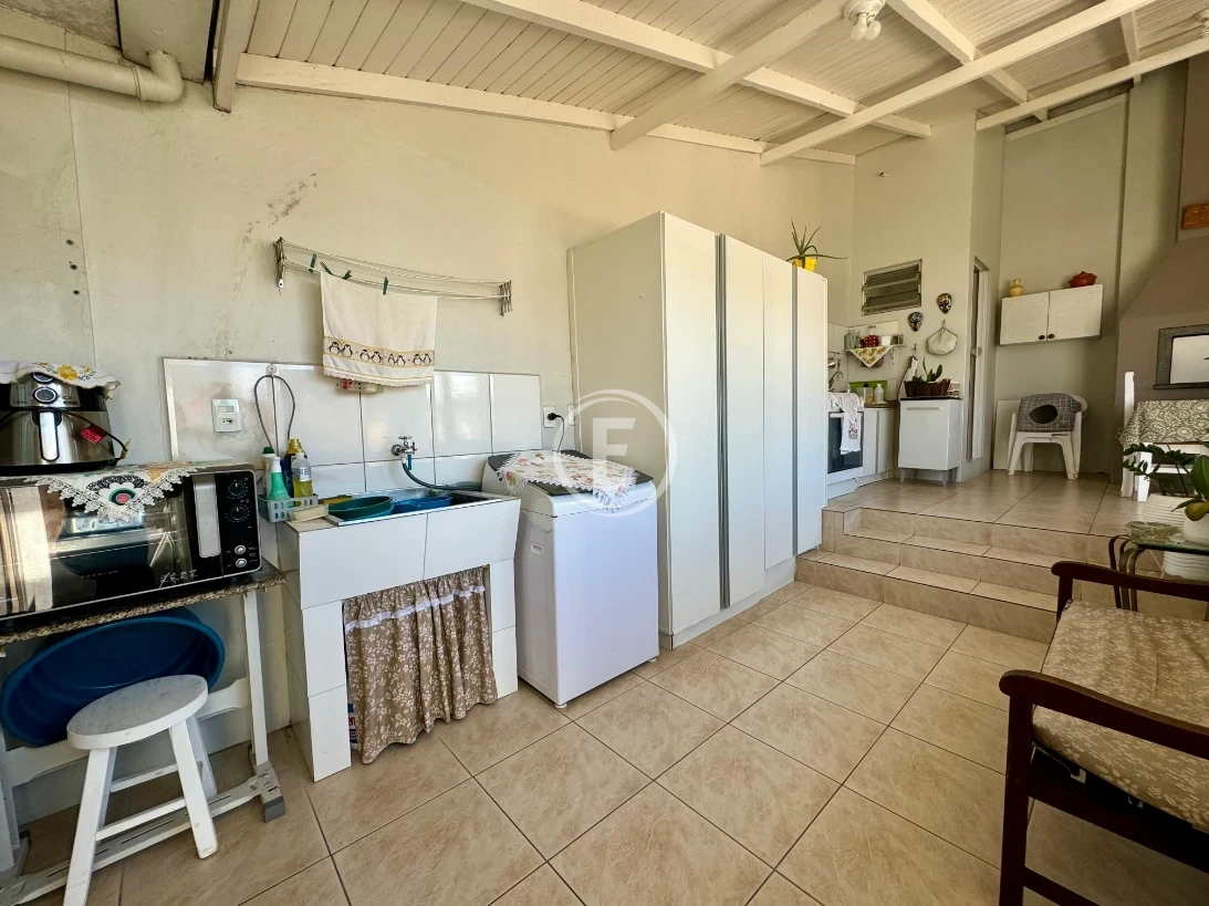 Casa em Capoeiras, Florianópolis. 2 quartos, 0m². Imagem 8 de 11