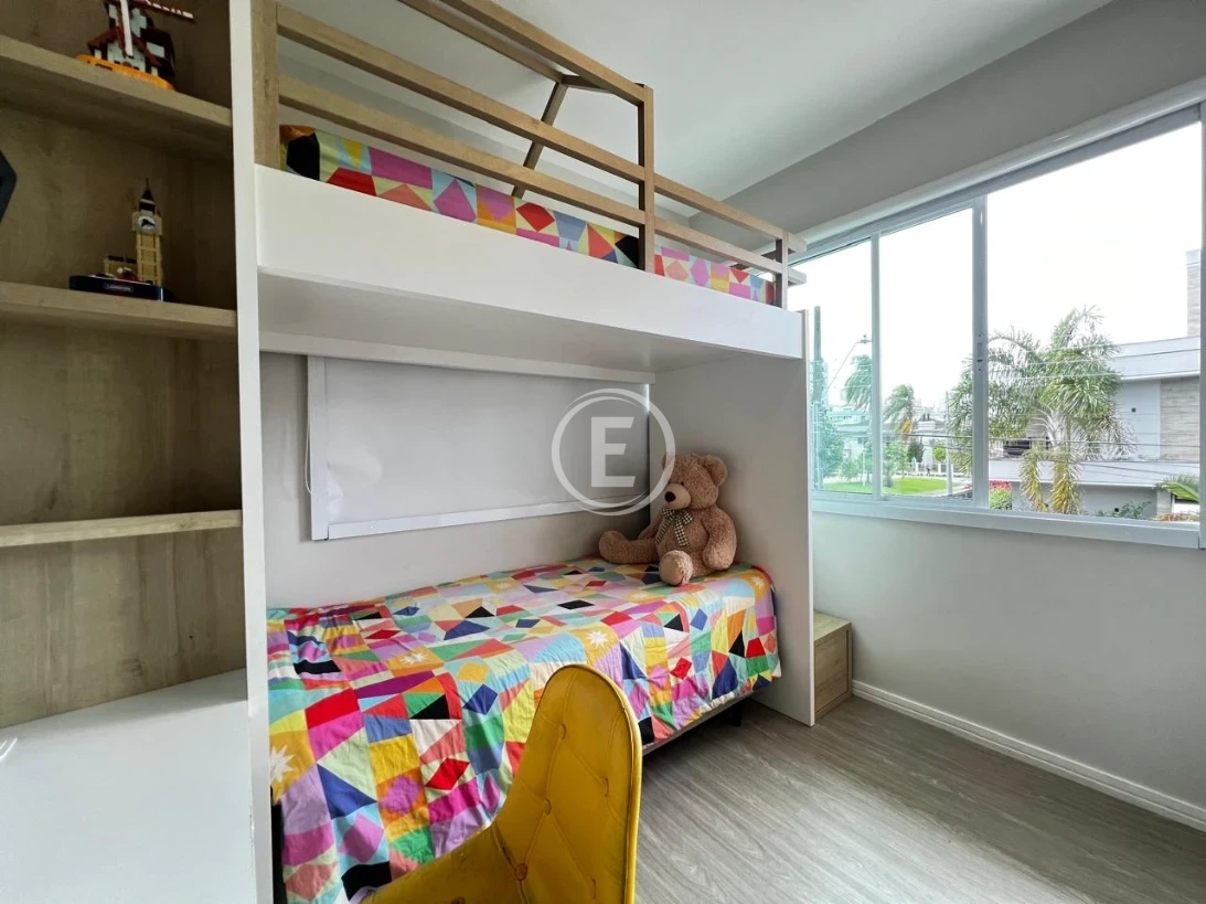 Casa em Pedra Branca, Palhoça. 3 quartos, 236m². Imagem 18 de 22