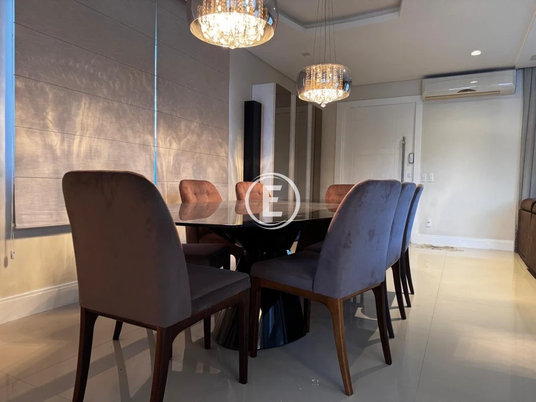 Casa em Pedra Branca, Palhoça. 4 quartos, 373m². Imagem 8 de 26