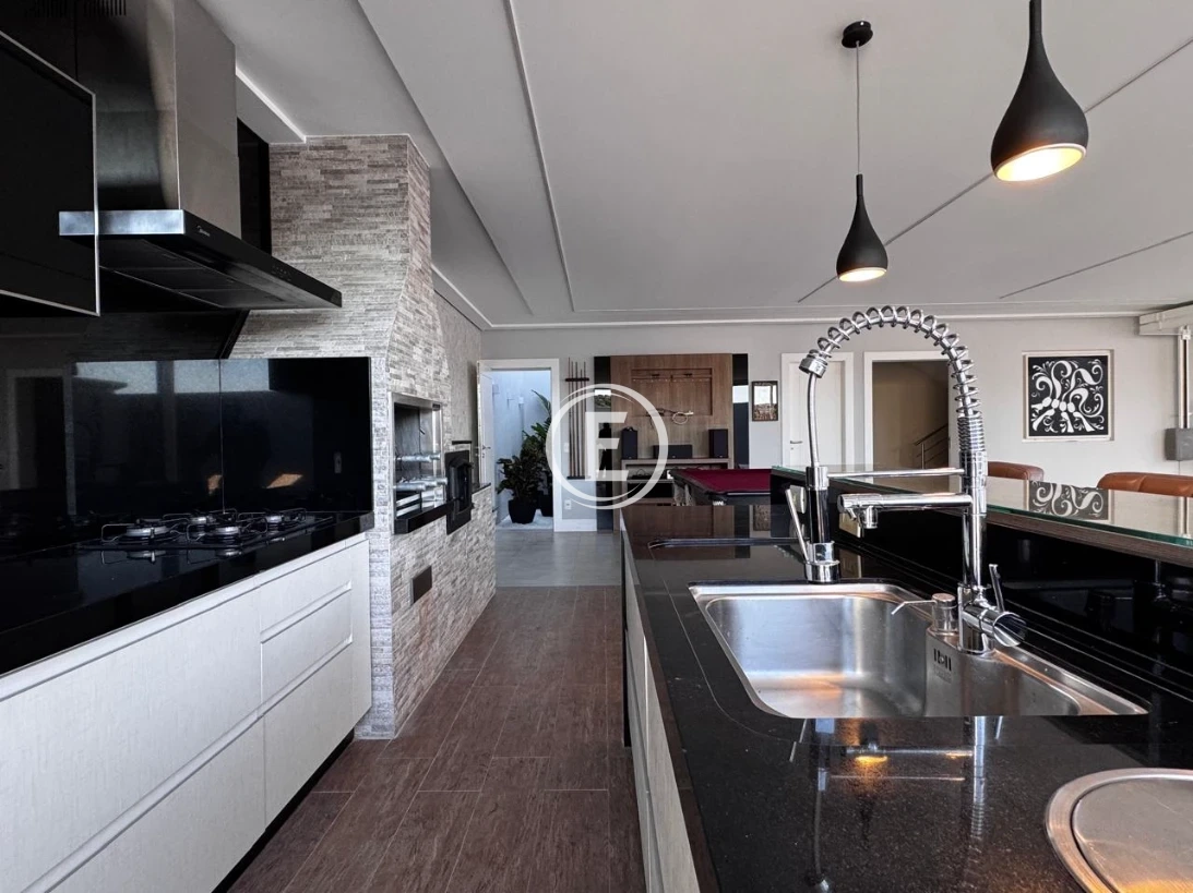 Casa em Pedra Branca, Palhoça. 4 quartos, 373m². Imagem 5 de 26