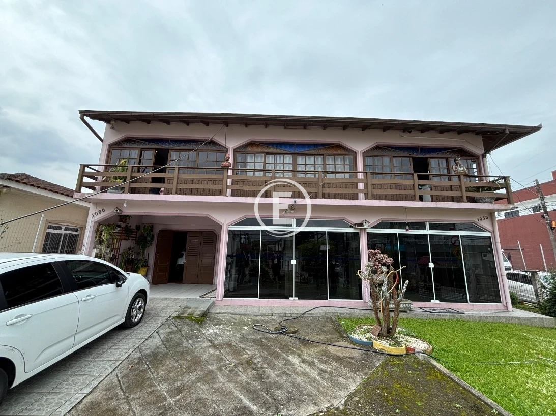 Casa em Passa Vinte, Palhoça. 4 quartos, 181m². Imagem 1 de 27