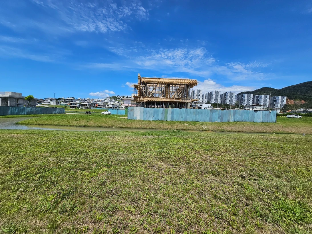 Terreno em Pedra Branca, Palhoça. 0 quartos, 0m². Imagem 11 de 21