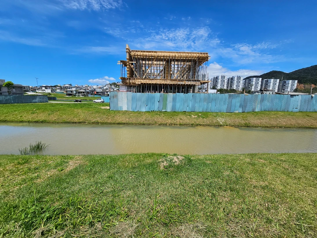 Terreno em Pedra Branca, Palhoça. 0 quartos, 0m². Imagem 12 de 21