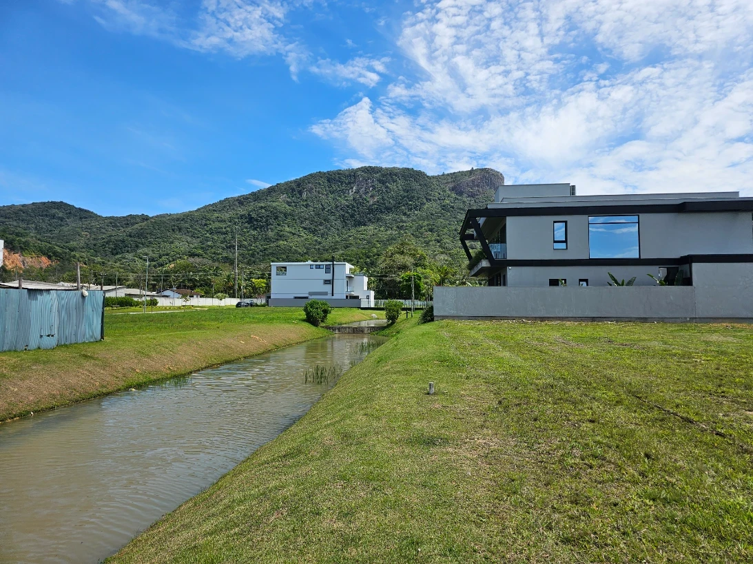 Terreno em Pedra Branca, Palhoça. 0 quartos, 0m². Imagem 14 de 21
