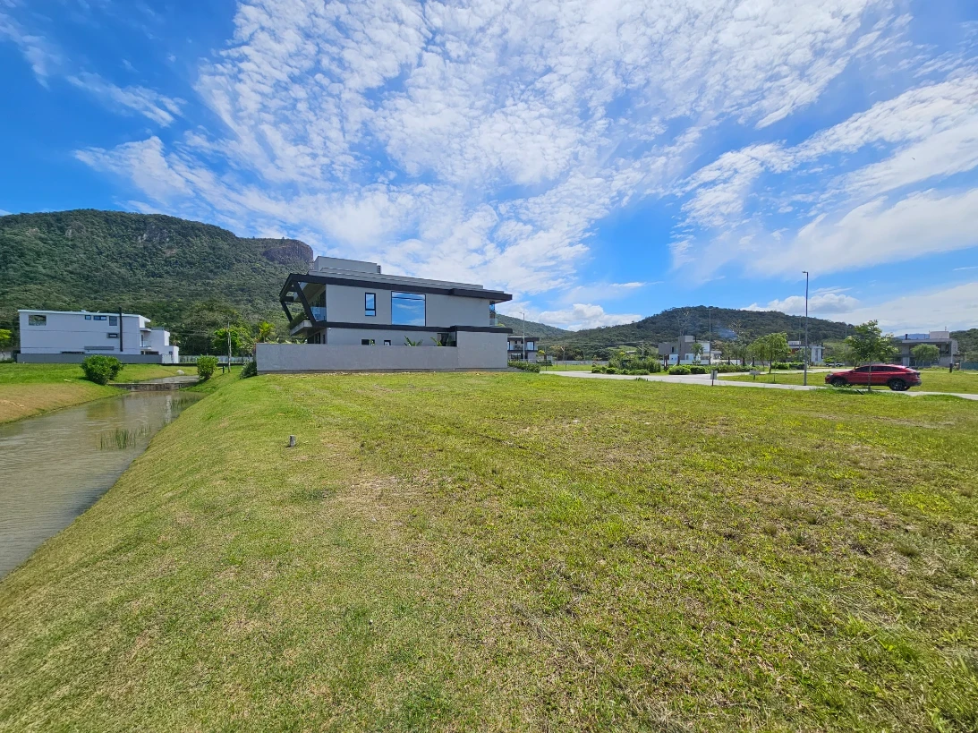 Terreno em Pedra Branca, Palhoça. 0 quartos, 0m². Imagem 15 de 21
