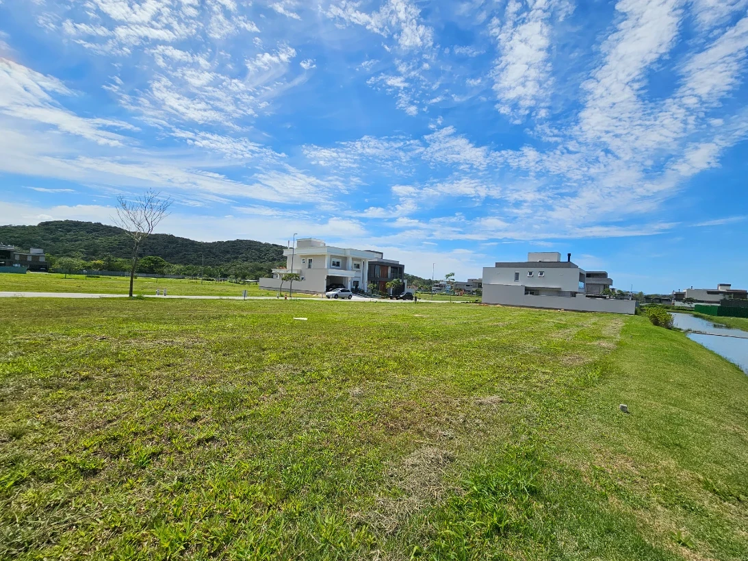 Terreno em Pedra Branca, Palhoça. 0 quartos, 0m². Imagem 17 de 21