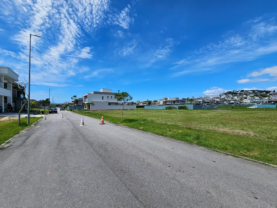 Terreno em Pedra Branca, Palhoça. 0 quartos, 0m². Imagem 20 de 21