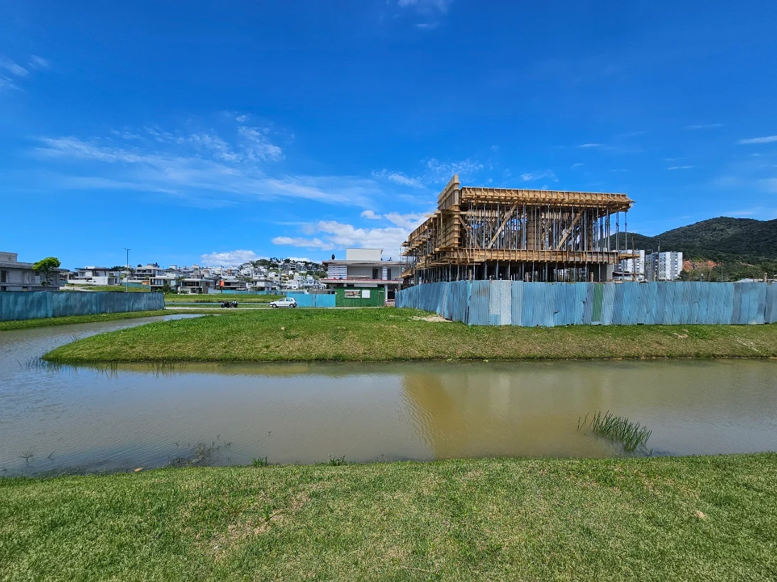 Terreno em Pedra Branca, Palhoça. 0 quartos, 0m². Imagem 16 de 28