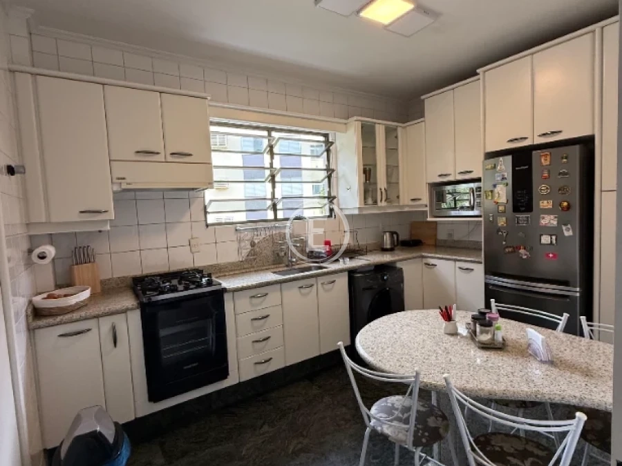 Apartamento em Bom Abrigo, Florianópolis. 4 quartos, 130m². Imagem 8 de 25