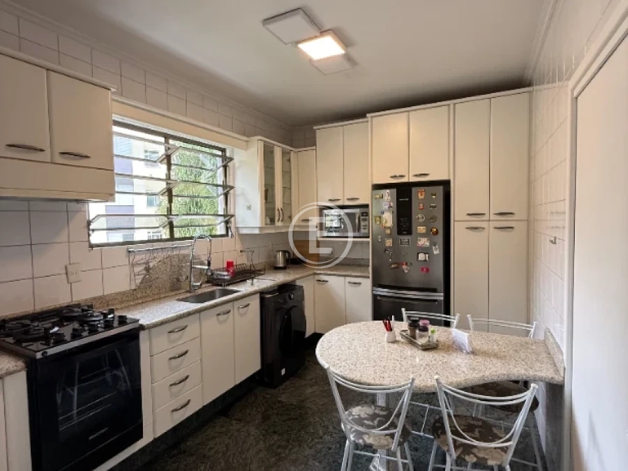 Apartamento em Bom Abrigo, Florianópolis. 4 quartos, 130m². Imagem 7 de 25