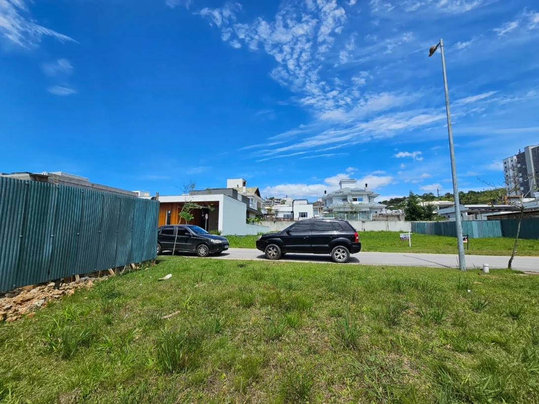Terreno em Pedra Branca, Palhoça. 0 quartos, 0m². Imagem 4 de 28