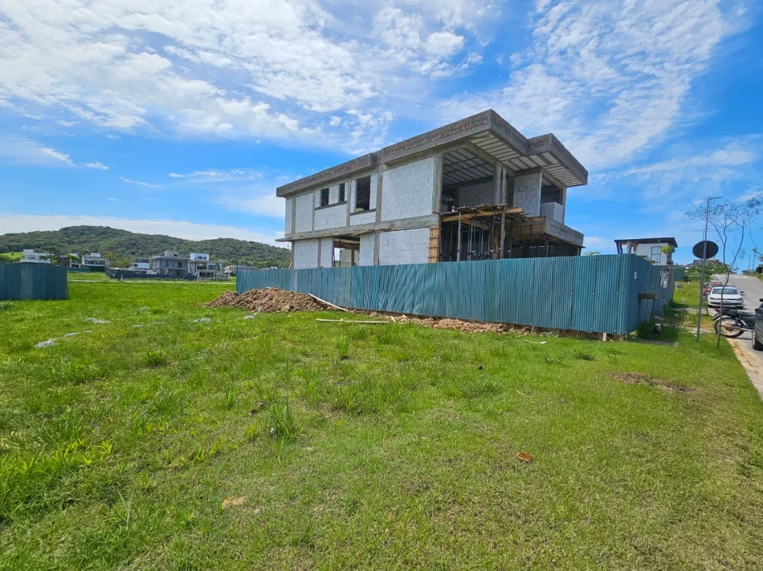 Terreno em Pedra Branca, Palhoça. 0 quartos, 0m². Imagem 15 de 28
