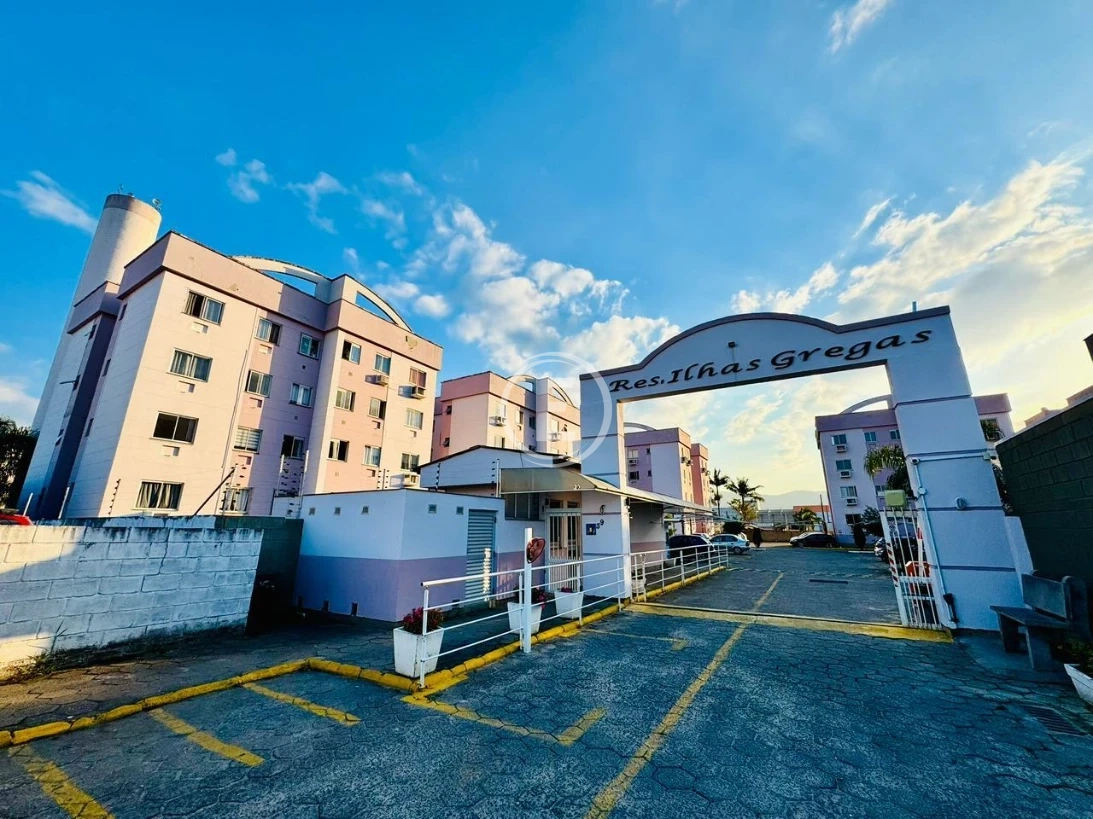 Apartamento em Aririú, Palhoça. 3 quartos, 60m². Imagem 1 de 10