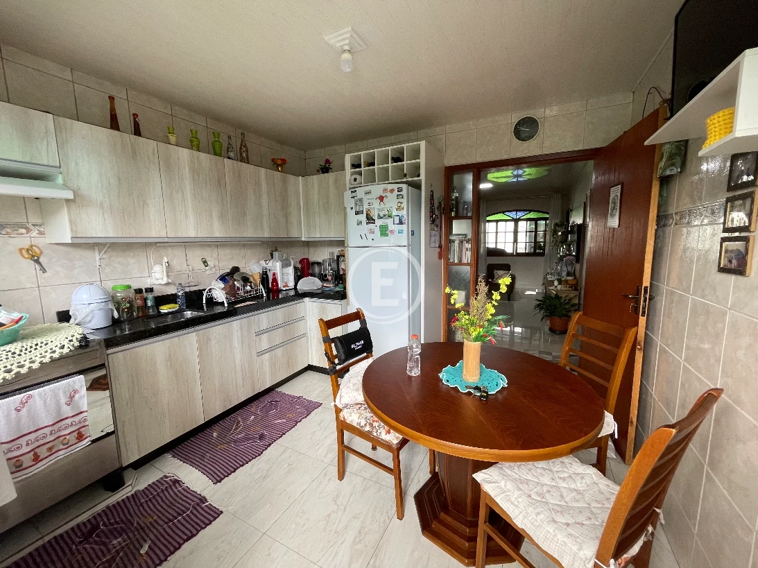 Casa em Jardim Eldorado, Palhoça. 5 quartos, 323m². Imagem 7 de 41