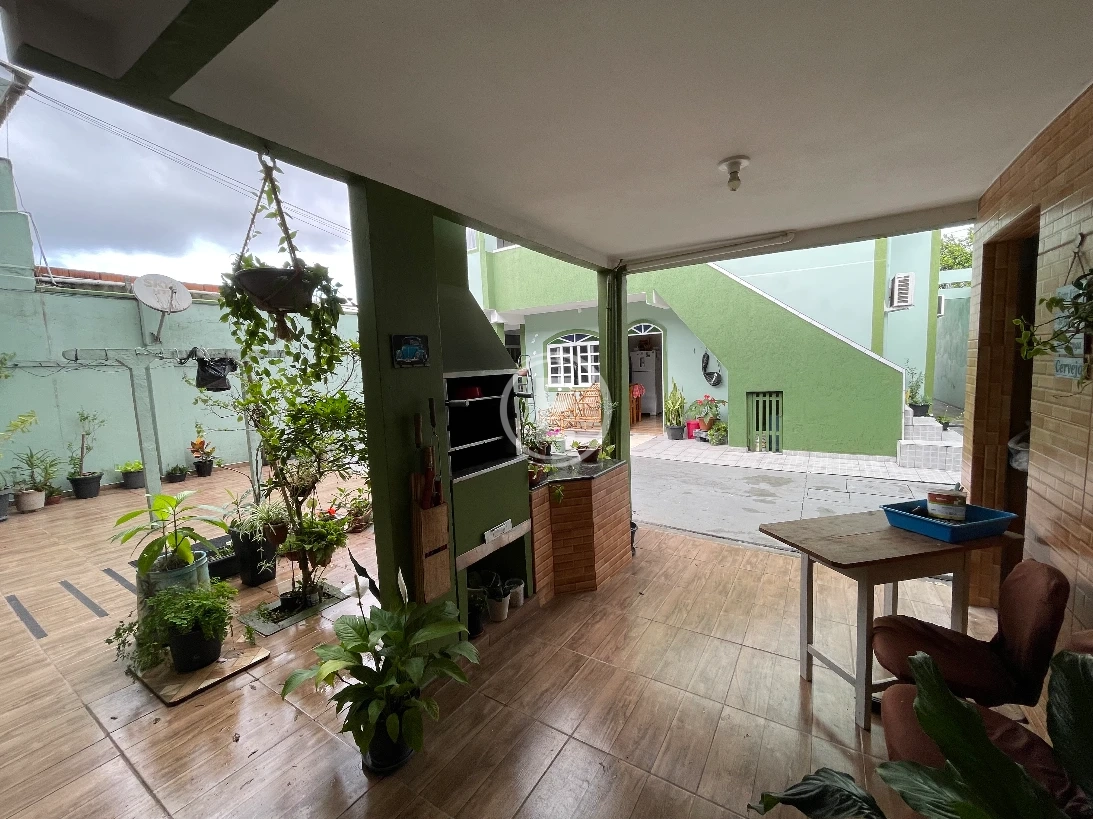 Casa em Jardim Eldorado, Palhoça. 5 quartos, 323m². Imagem 2 de 41