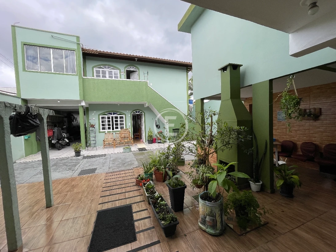 Casa em Jardim Eldorado, Palhoça. 5 quartos, 323m². Imagem 1 de 41