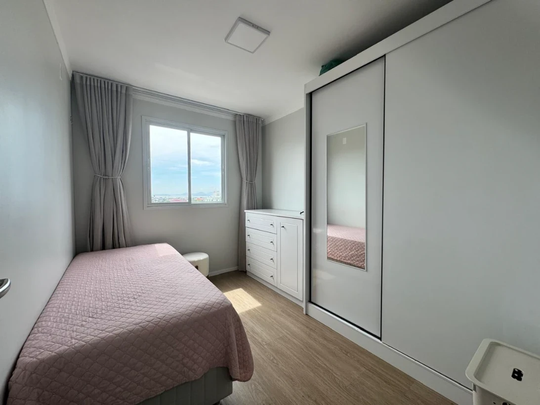 Apartamento em Rio Caveiras, Biguaçu. 2 quartos, 50m². Imagem 8 de 13
