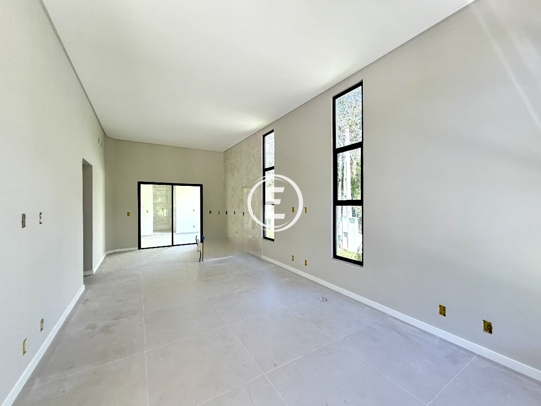 Casa em Forquilhas, São José. 3 quartos, 130m². Imagem 2 de 14