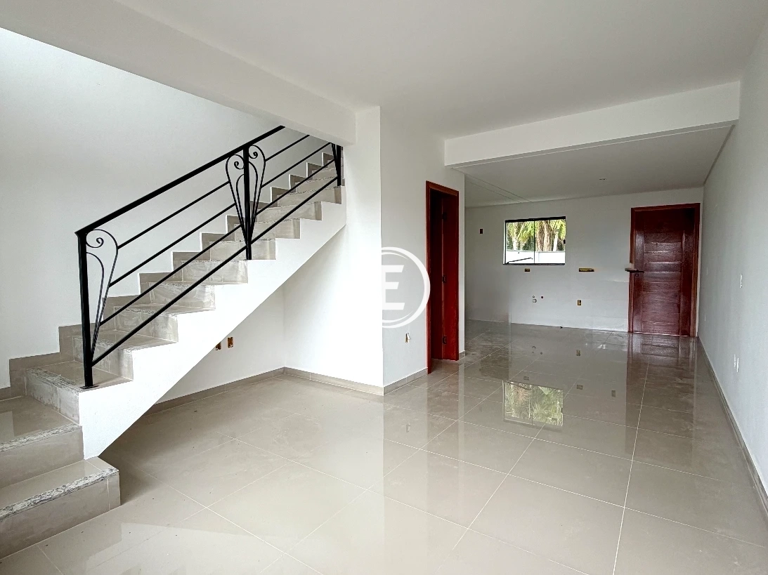 Sobrado Geminado em Loteamento Vivenda dos Açores, Sāo José. 2 quartos, 85m². Imagem 4 de 14