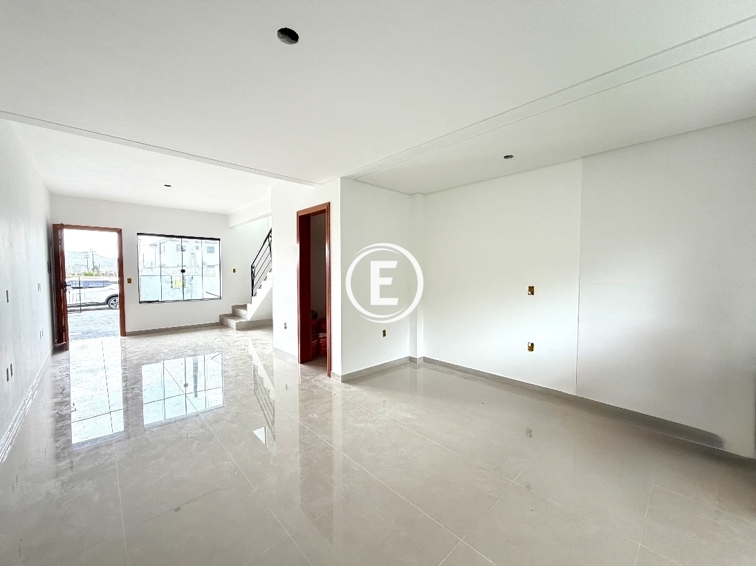 Sobrado Geminado em Loteamento Vivenda dos Açores, Sāo José. 2 quartos, 85m². Imagem 3 de 14