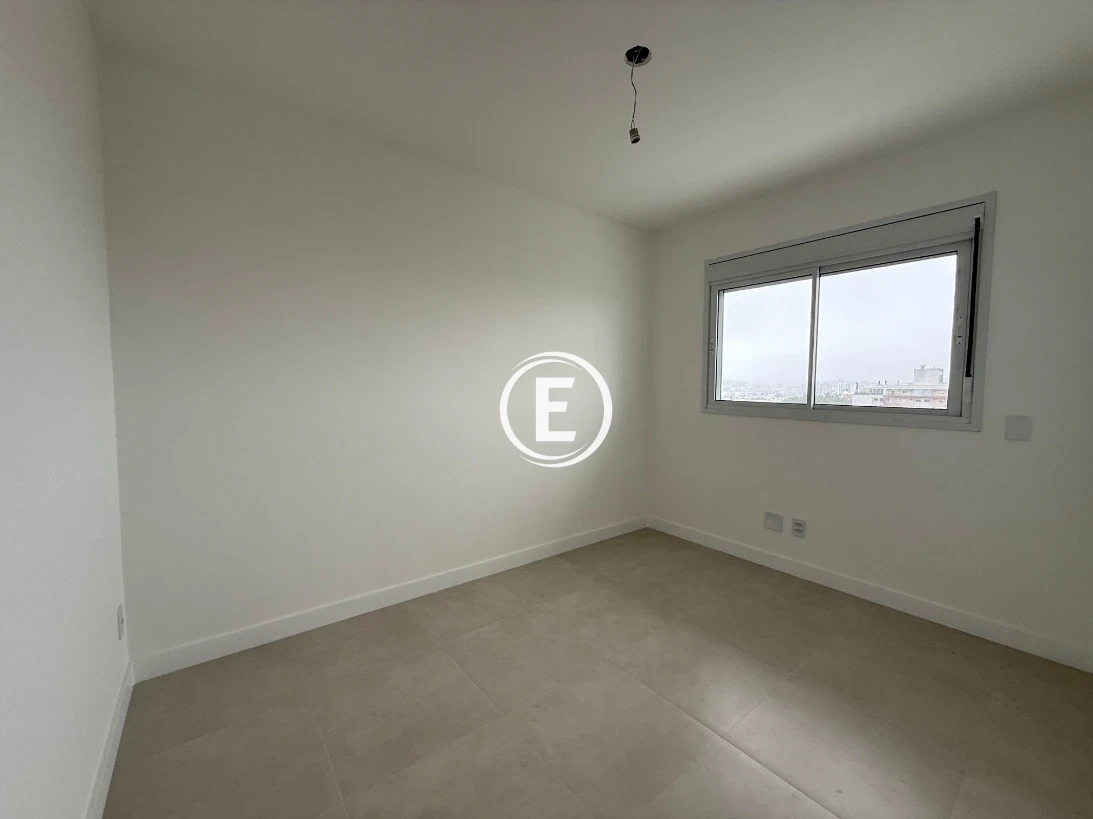 Apartamento em Capoeiras, Florianópolis. 3 quartos, 94m². Imagem 8 de 13