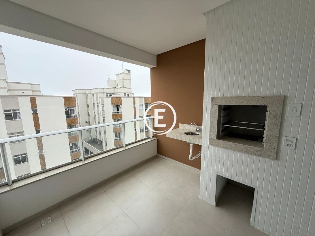 Apartamento em Capoeiras, Florianópolis. 3 quartos, 94m². Imagem 3 de 13