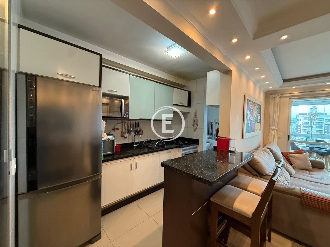 Apartamento em Nossa Senhora do Rosário, São José. 3 quartos, 98m². Imagem 5 de 14