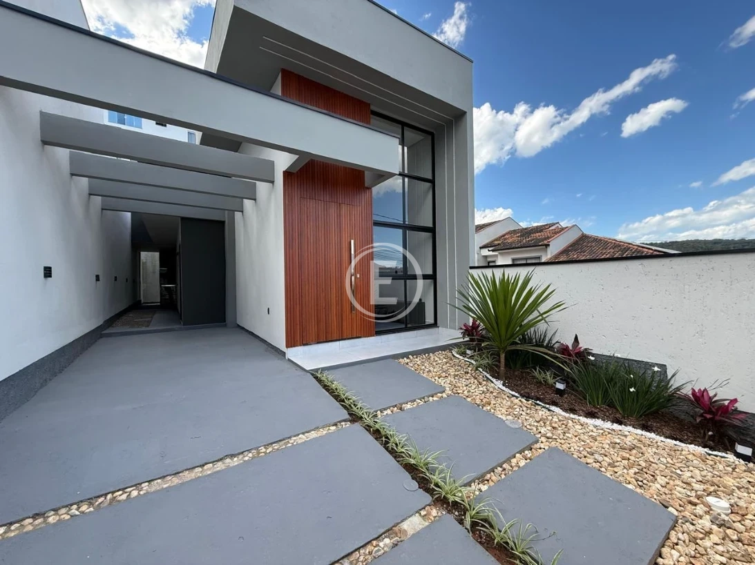 Casa Geminada em Potecas, São José. 2 quartos, 70m². Imagem 1 de 11